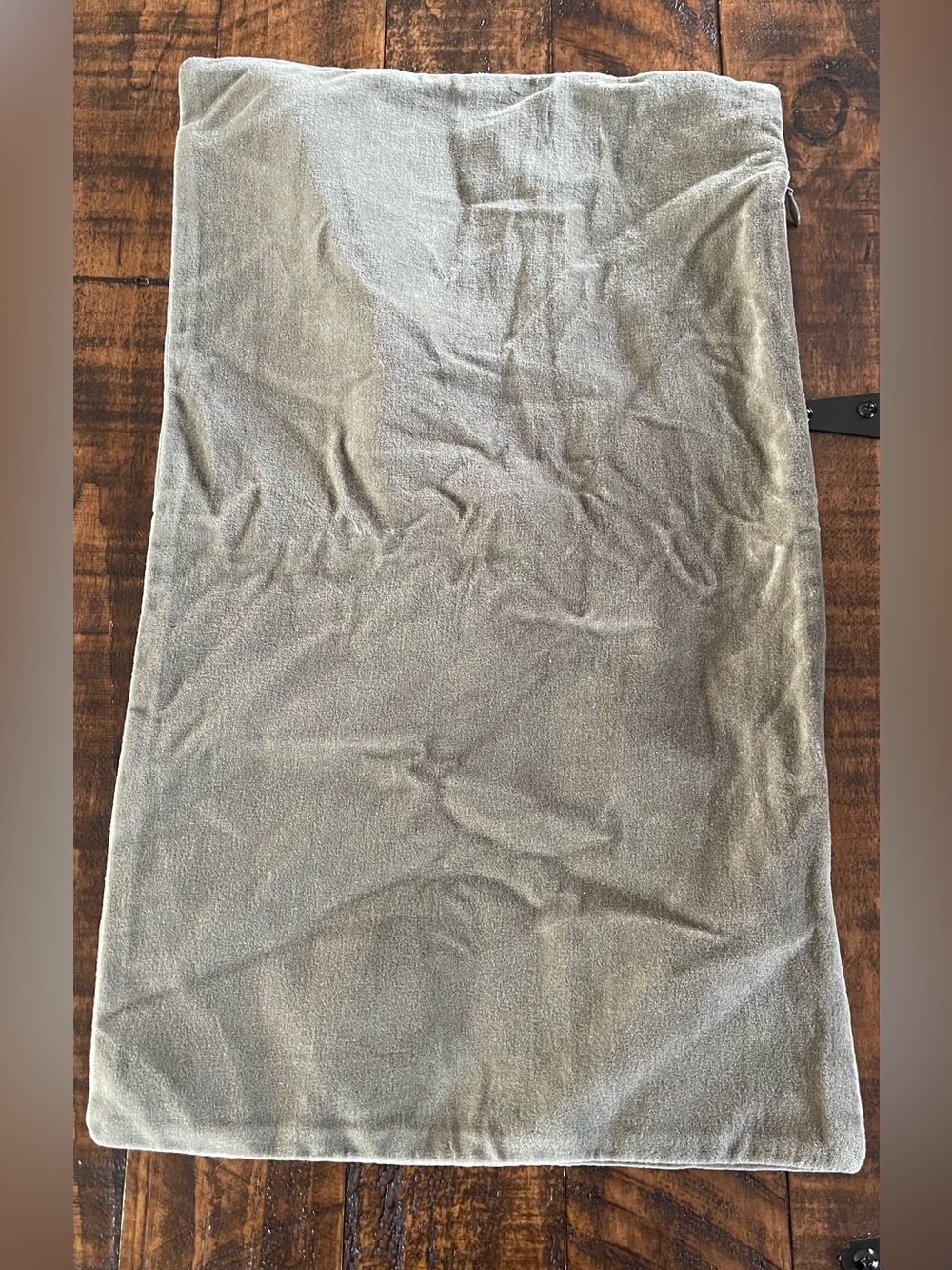 NWOT Quince Cotton Velvet Pillow Cover, 12 X 20 (Moss)
